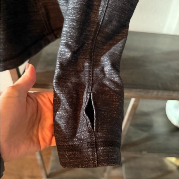 Lululemon Jacket - Picture 5 of 7